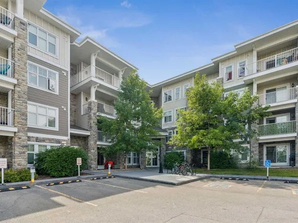 11 NW Mahogany Row SE #3317, Calgary, AB T3M 2L6