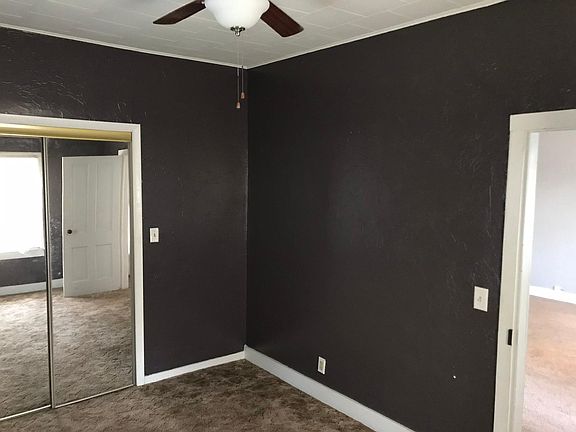 3rd image of 214 S Dewey Ave