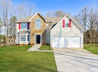 3998 Peachtree Farms Rd, Rex, GA 30273