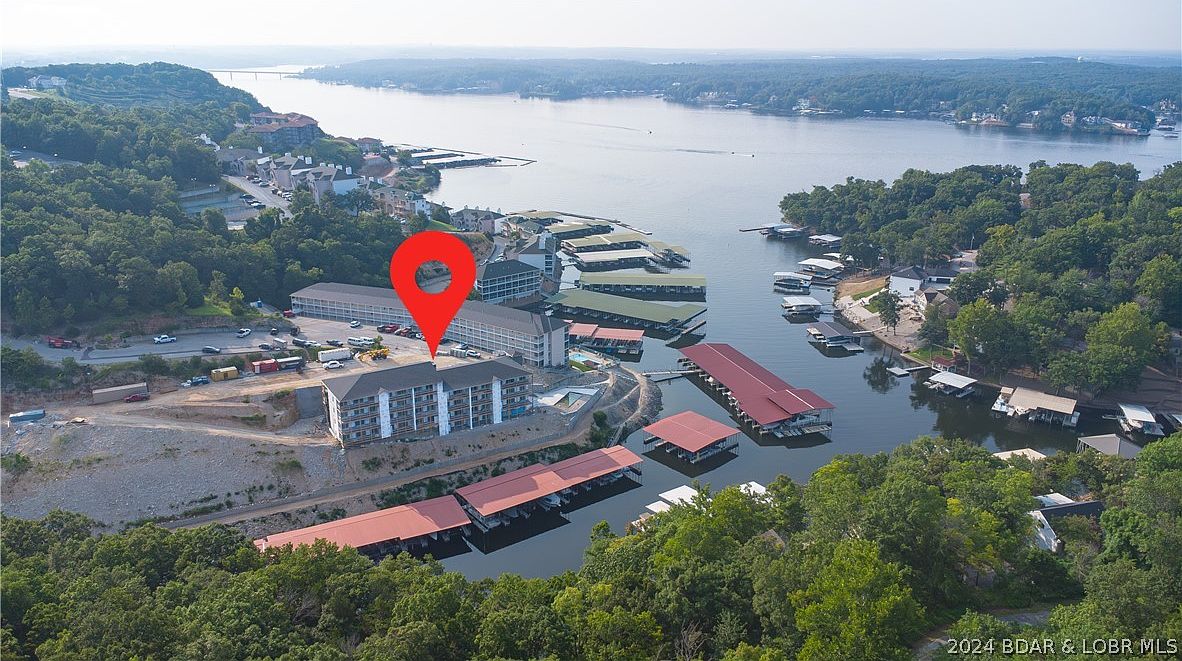 295 Highland Shores Dr #2C, Lake Ozark, MO 65049 | MLS #3563643 | Zillow