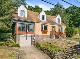 417 Old Camp Horne Rd, Pittsburgh, PA 15237