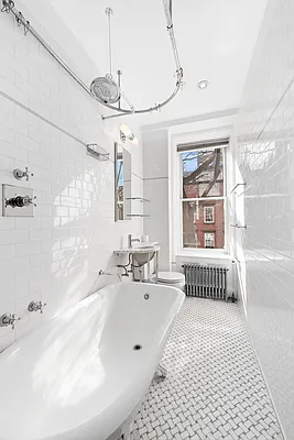 Rented by Compass | media 17