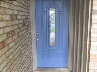 909 S Preston Rd, Burkburnett, TX 76354