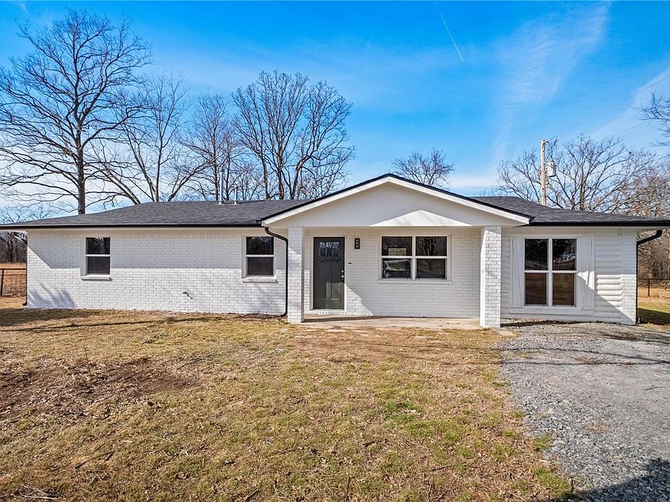 1st image of 15359 N Medlin Rd