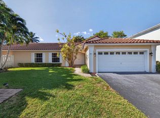 9532 NW 9th Ct, Plantation, FL 33324