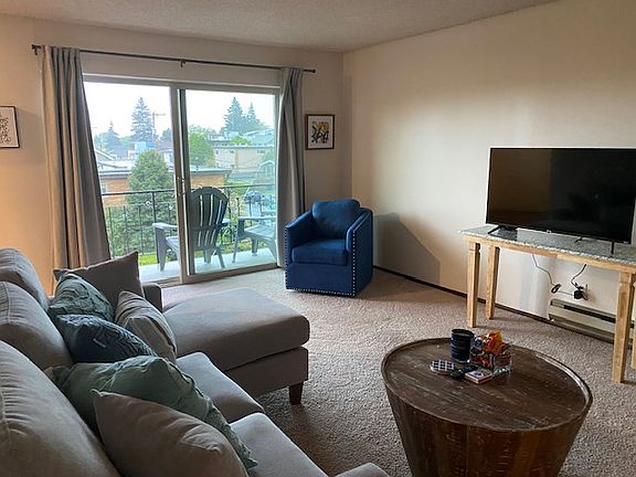2nd image of 4501 Midvale Ave N