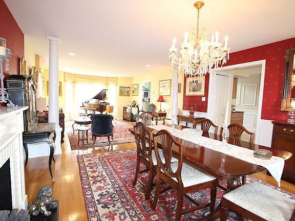 4th image of 89 Fairfield Cir