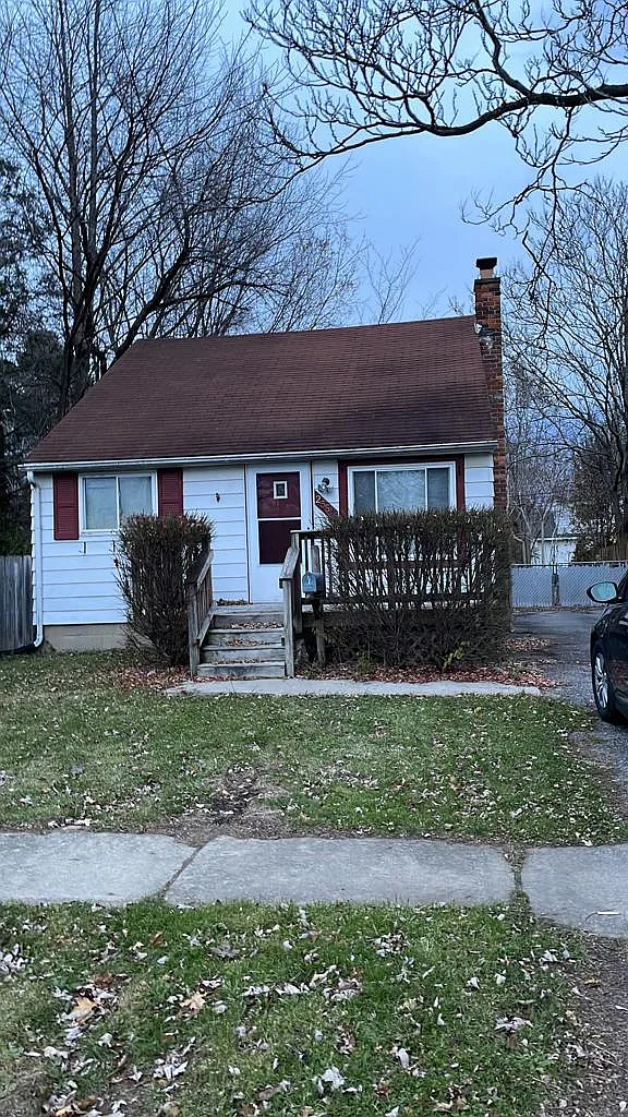 2 bed, 880 sqft, $1,395 — Photo 1