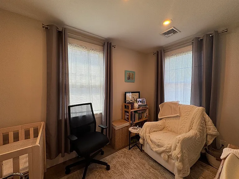 59R Trenton St #6 — Photo 16