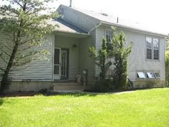 14 Ivy Way, Dayton, NJ 08810