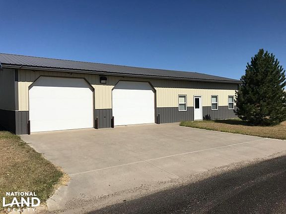 2nd image of 3202 Senter Ave