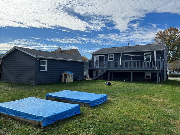 3rd image of 3609 Washington Ave