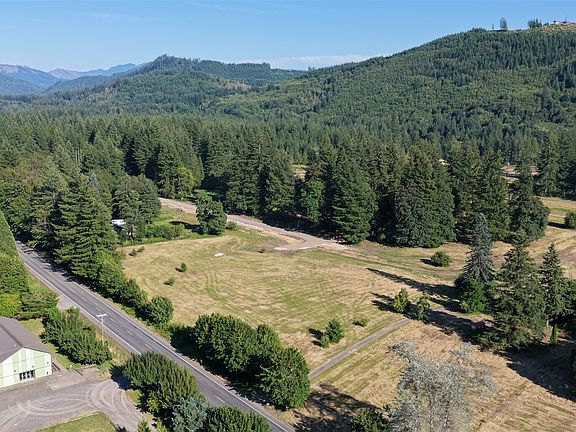 3rd image of 204 Bobcat Place Lot 1