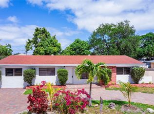 19645 NE 12th Ave, Miami, FL 33179