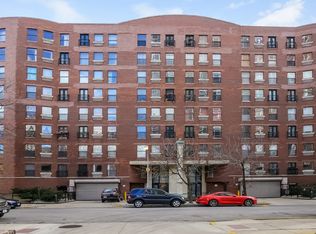 711 W Gordon Ter APT 503, Chicago, IL 60613