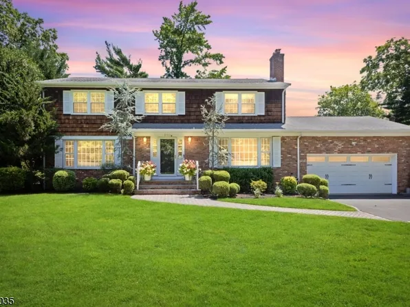 610 Riverside Dr, Cranford Twp., NJ 07016