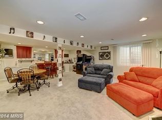 7213 Caulking Pl #1, Burke, VA 22015