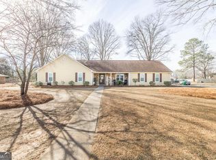 110 Shallowford Rd, Warner Robins, GA 31088