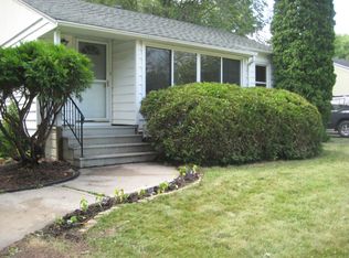 1111 13th St S, Moorhead, MN 56560