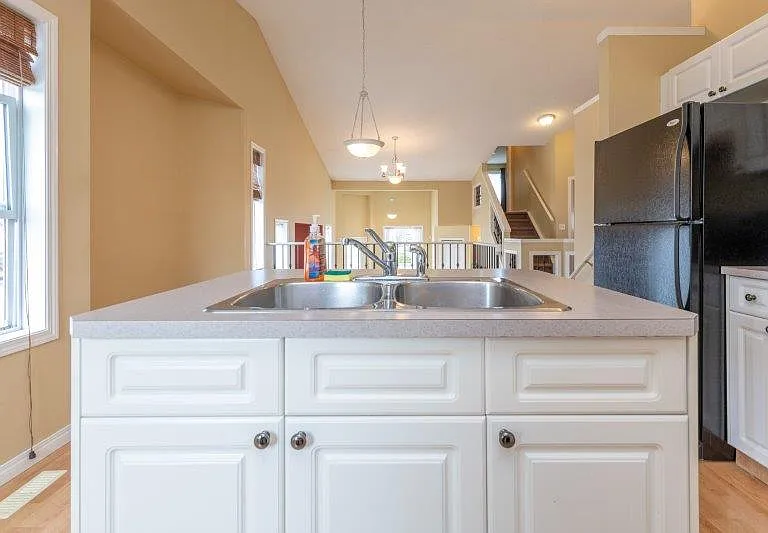 126 E Tuscarora Pl NW — Photo 14