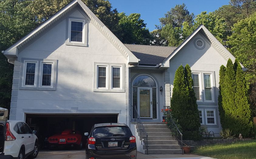 1st image of 1951 Huntcliff Dr