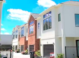 2922 Alice St, Houston, TX 77054