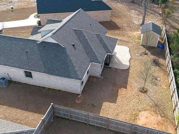 5th image of 219 Otters Ridge Dr