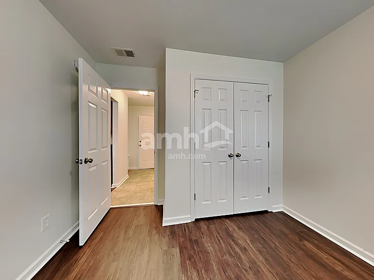422 Lions Den Dr — Photo 20