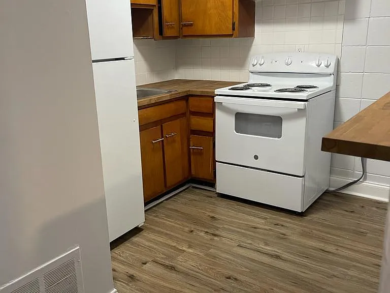 ReBuild DeVille Apartments — Photo 7