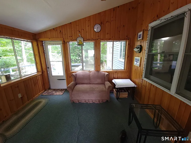 51 Riverside Dr — Photo 23