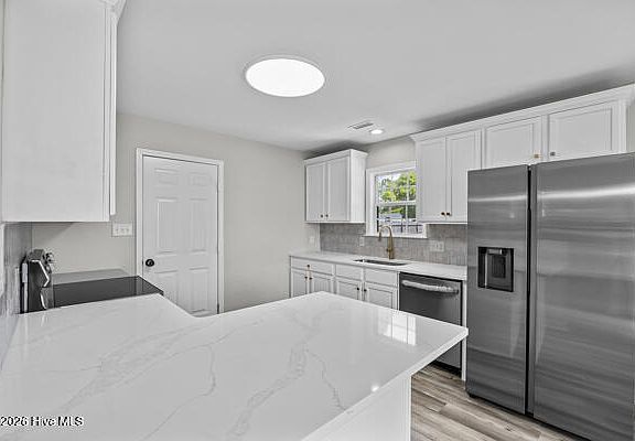 4th image of 264 Inverness Drive
