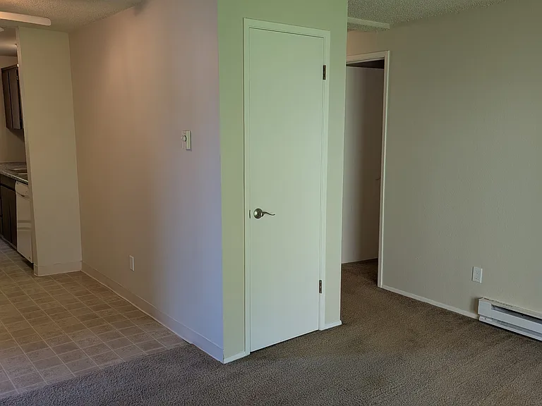 12130-12150 SW Gingham Ln — Photo 10