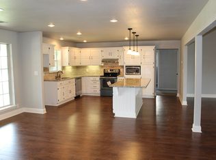 2625 Williamsburg St, Bartlesville, OK 74006