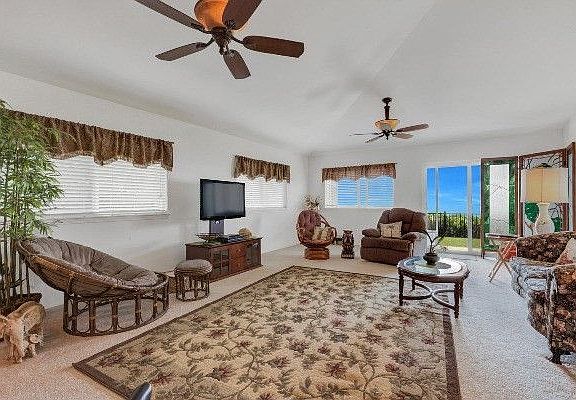 5th image of 75-682 Lalii Pl