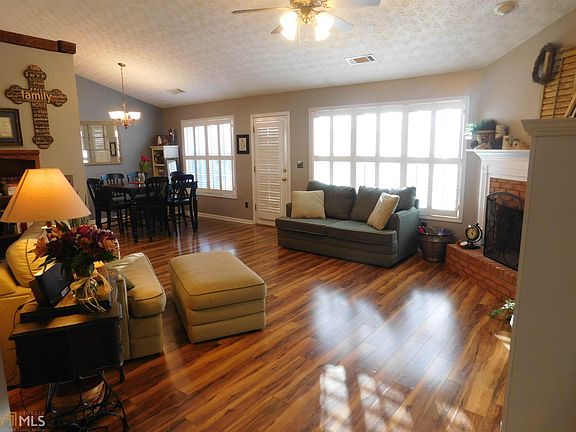 5th image of 360 Butler Bridge Cir