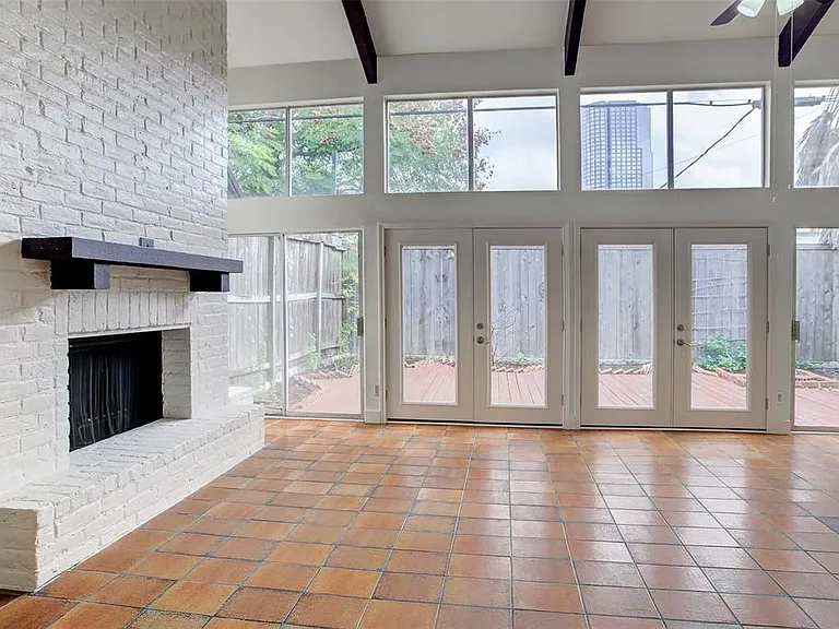 5918 San Felipe St #9 — Photo 3