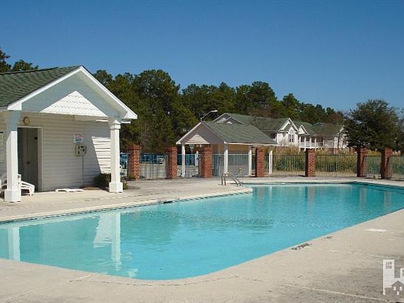 2nd image of 1490 Honeybee Ln