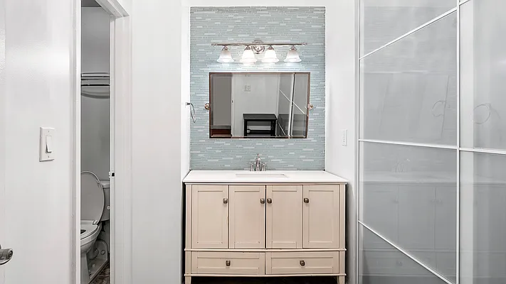 Rented by Corcoran | media 9