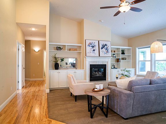 4th image of 3571 N Rock Creek Ln