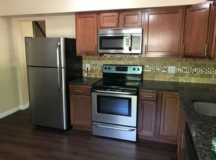 1910-18 Sunnyside Dr #1912, Kalamazoo, MI