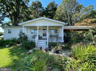 1170 Regina Rd, Lancaster, VA 22503