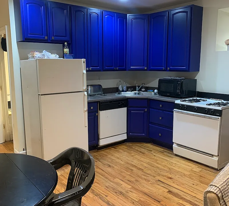 2545 N Seminary Ave