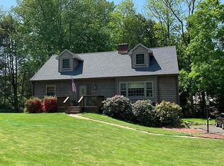 6 Brookdale Ln, Brookfield, CT 06804
