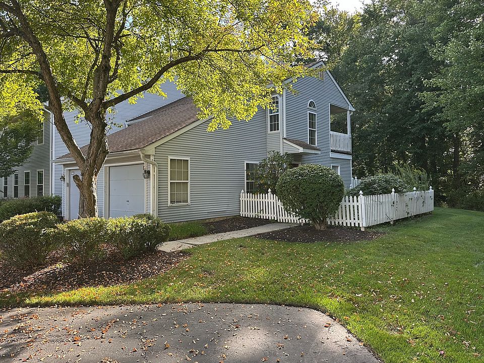 1st image of 1652 Covington Rd