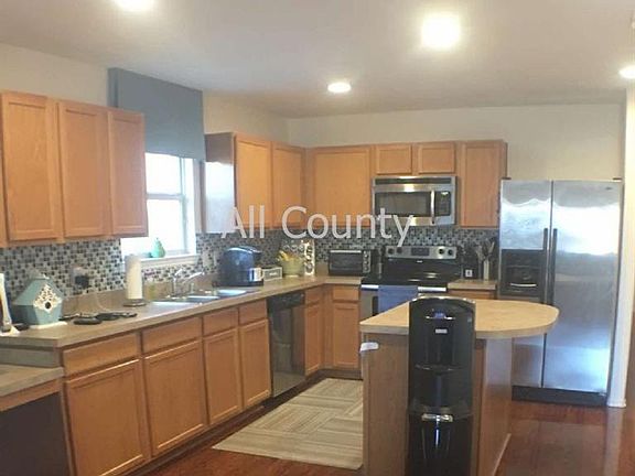 2nd image of 5808 Fantail Dr