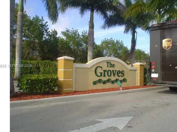 1698 SE 30th St #1698, Homestead, FL 33035