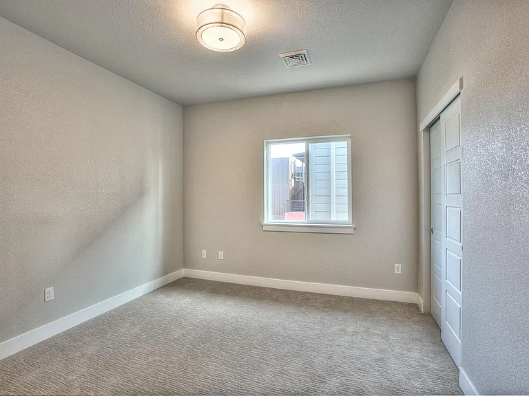 2132 Saison St — Photo 20