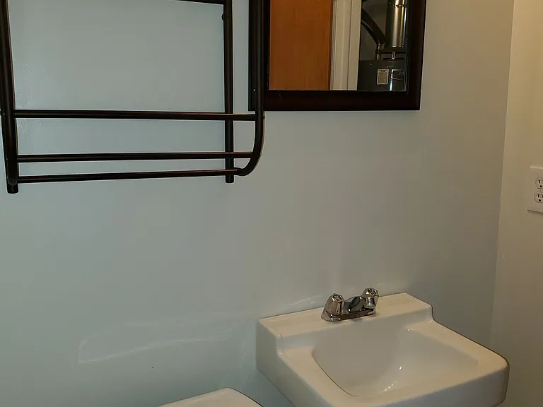 1162 W Ida Ave #A — Photo 5
