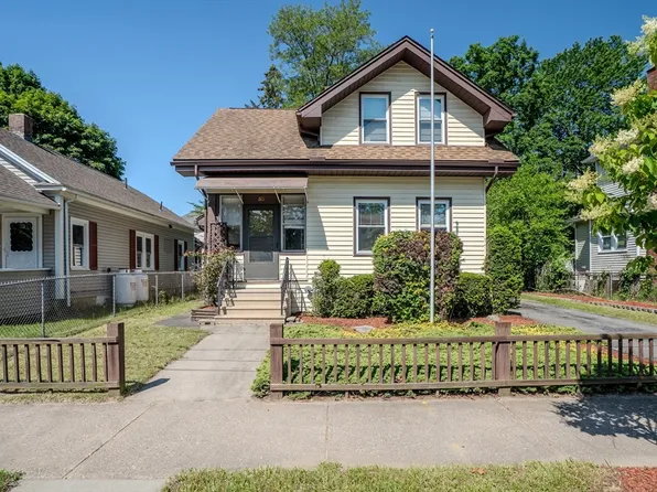 50 Duryea St, Springfield, MA 01104