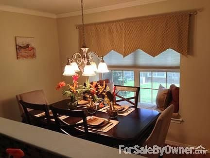 Dining Room (2)
						:
						12 x 9 Dining room with Gorgeous Window-Seat and view of the Backyard.
